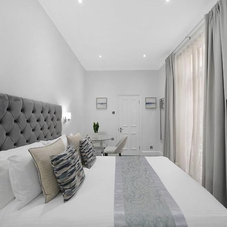 Oxford Street Homestay ลอนดอน ภายนอก รูปภาพ