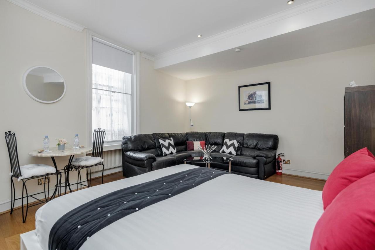 Oxford Street Homestay ลอนดอน ภายนอก รูปภาพ