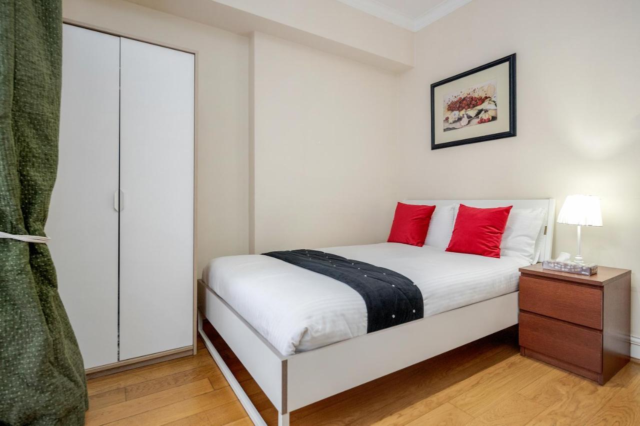 Oxford Street Homestay ลอนดอน ภายนอก รูปภาพ