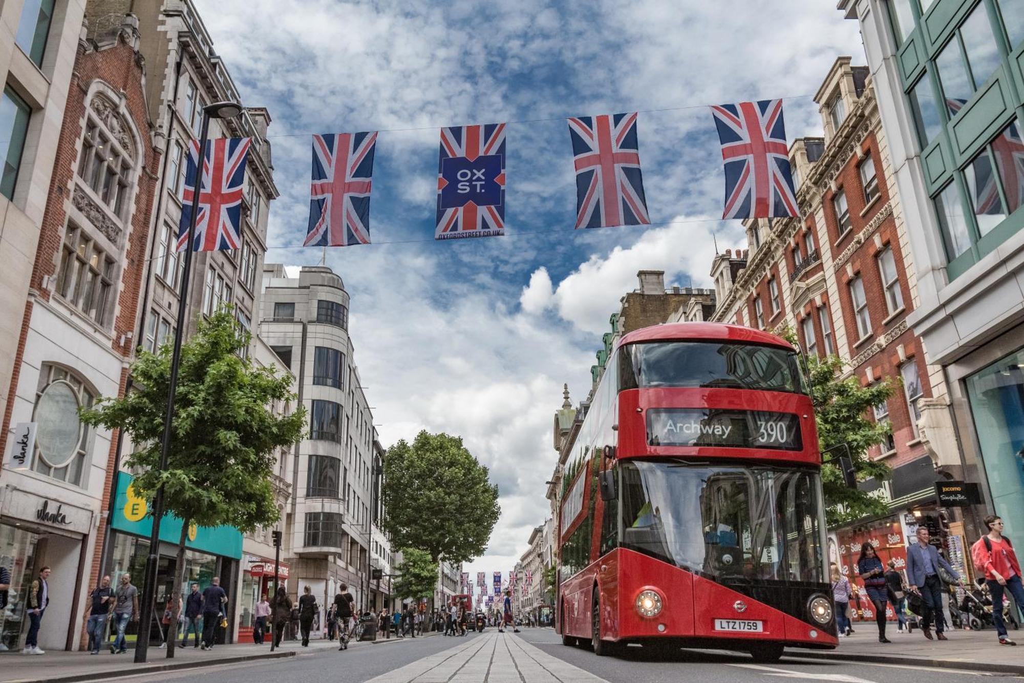 Oxford Street Homestay ลอนดอน ภายนอก รูปภาพ